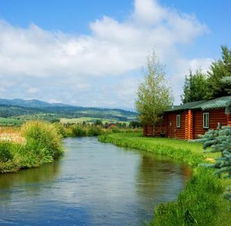 Thayne Cabin | Cabin Creek Inn