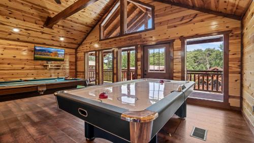 Caton House | Cabin Fever Vacation