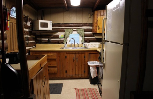 Clarington Cabin | Cabin fit for a Family