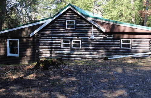Clarington Cabin | Cabin fit for a Family
