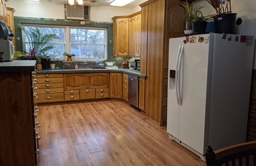 Oden Cabin | Cabin in Ouachita mountains with hot tub and great views!