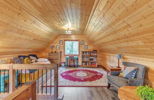 Big Lake House | Cabin in the Woods cabin