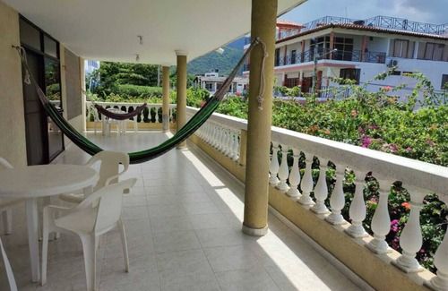 Santa Marta Cabin | Cabin in wells colorados, Santa Marta. 7 minutes from the airport.