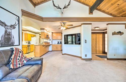 Groveland House | Cabin Less Than Half-Mi from Pine Mountain Lake Marina!