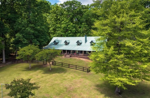 McDonough Cabin | Cabin on 35 acres w/private lake for fishing, fenced yard, hot tub, pool table