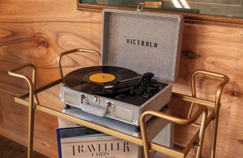 Red River Cabin | Cabin-on Main-1 Bed 1 Bath 1 SleepSofa Pet w/Fee