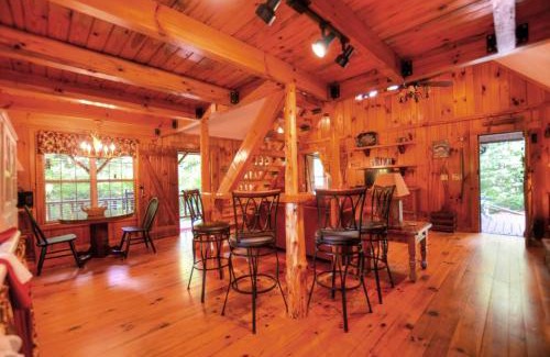 Sylva House | Cabin on the Creek 1117