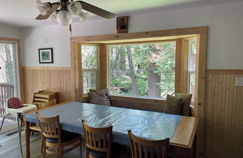 Camp Connell Cabin | Cabin on the Creek: Dog Friendly