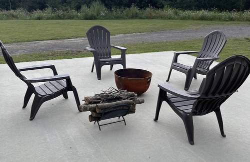 Potsdam Cabin | Cabin Retreat on Elm Street- 5 minutes from Potsdam Universities