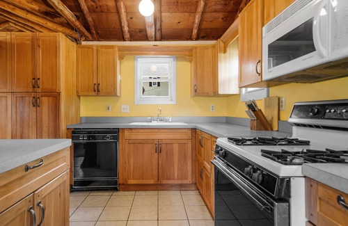 Clarklake Cabin | Cabin, rustic elegance w/hot tub, lake access