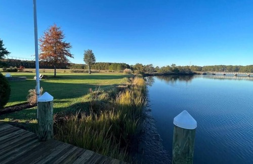Westover House | Cabin Wildlife Hiking Fishing Kayaking Boating