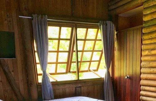 Guatape Cabin | Cabin with access to the lake and view of the stone - Guatapé