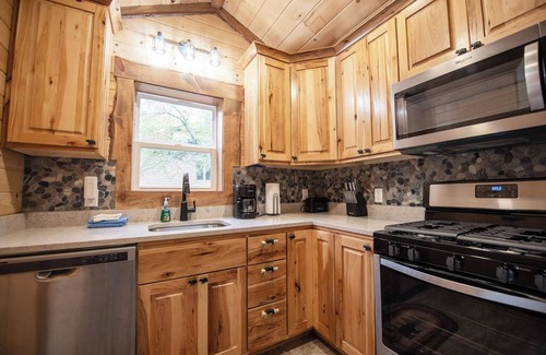 Au Train Cabin | Cabin with beach access at AuTrain Lake! Minutes to Pictured Rocks