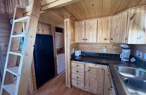 Mammoth Creek Cabin | Cabins by Panguitch Lake: Where Rustic Charm Meets Amazing Fishing!