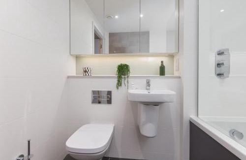 Manchester City Centre Apartment | Cable Street Serviced Apartments