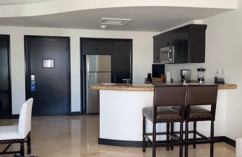 Campo de Golf Fonatur Resort | Cabo Azul- Full kitchen, jetted tub/shower & balcony. Restaurants and more.