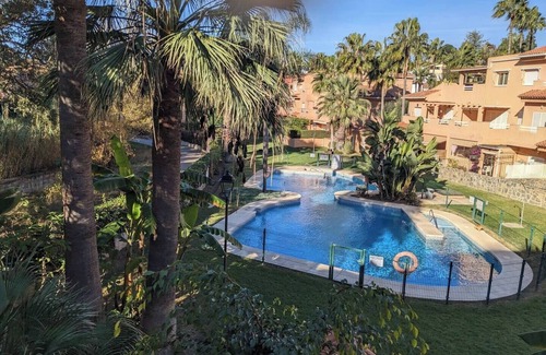 Urbanizacion Hacienda las Chapas Apartment | Cabopino Beach Dunes Apartment