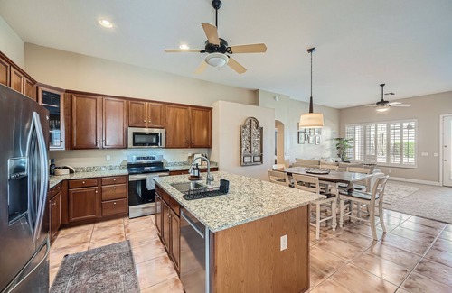 Chandler House | Cactus Bloom - Cozy Desert Retreat in Chandler