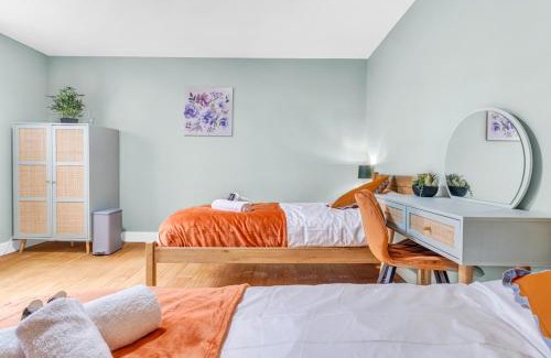West Bromwich Apartment | CADeS West Bromwich
