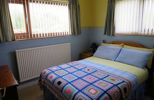 Llangynidr House | Cae y Rhedyn Annexe