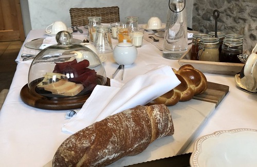Chermignon Bed & Breakfast | Café Cher-Mignon et Chambres d'hôtes