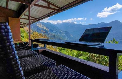 Ukhimath Cabin | Cafe Buransh