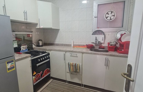 Heliopolis Apartment | CAI TRANSIT Sleep & TAXI Free round trip