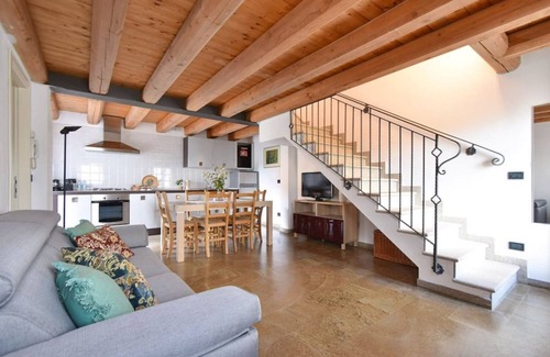 Baone Apartment | Calaone Wondeful Duplex Apartment with Parkingx4