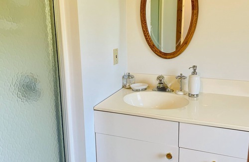 Golden Cabin | Callinghorselodge Selkirk Suite