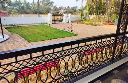 Chandor Bed & Breakfast | Calwon's Bayith