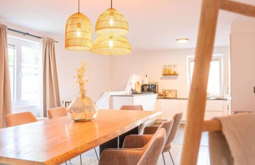 Ruisbroek House | Calya Family Home - 3Bedrooms Brussels- Perfect for families or group of 6