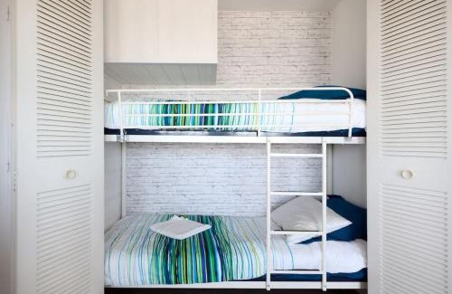 Vielle-Chapelle Apartment | Calypso face à la mer - Plages et port