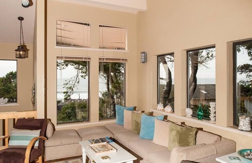 Roads End House | Calypso