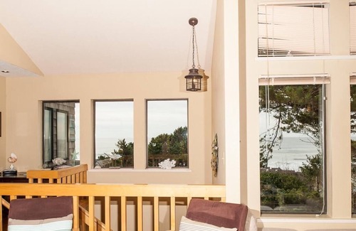 Roads End House | Calypso