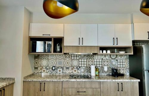 Zapopan Apartment | Cama King ZonaReal AC Estacionamiento Experiencia !