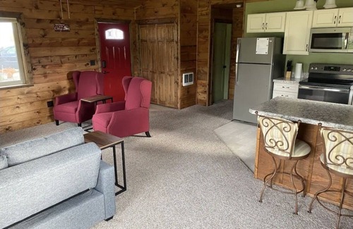 Grantsdale Cottage | Camas Creek Cottage