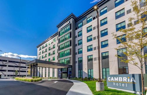 New Haven Hotel | Cambria Hotel New Haven University Area