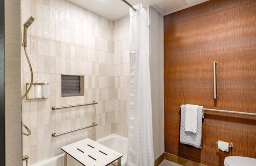 New Haven Hotel | Cambria Hotel New Haven University Area