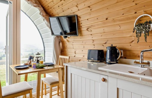 Ponterwyd Ski Chalet | Cambrian pod yr Elenydd
