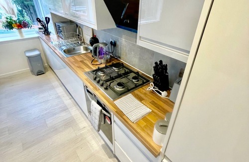 Cambridge Apartment | Cambridge Cozy 2 bedroom Apartment 5 sleep