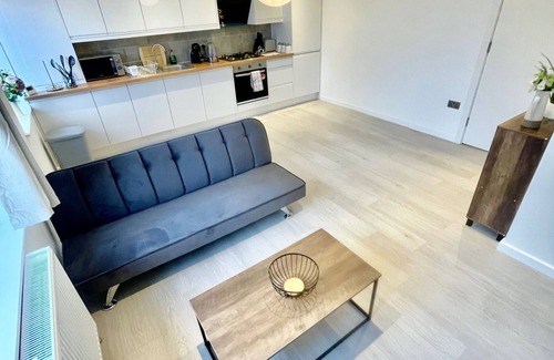 Cambridge Apartment | Cambridge Cozy 2 Bedroom Apartment 5 Sleep