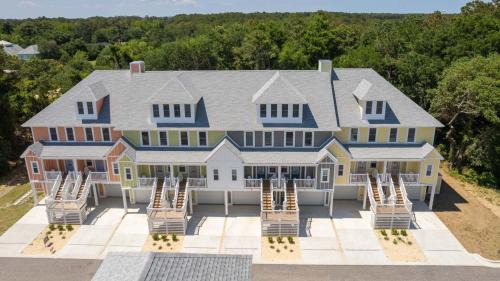 Bermuda Bay Apartment | Cambridge Reserve at Bermuda Bay by KEES Vacations