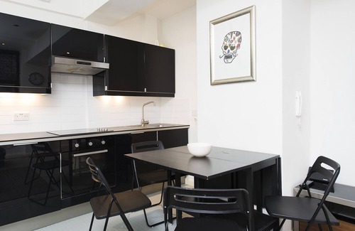 Camden Town Apartment | *CAMDEN APARTMENT - MODERN & STYLISH!*
