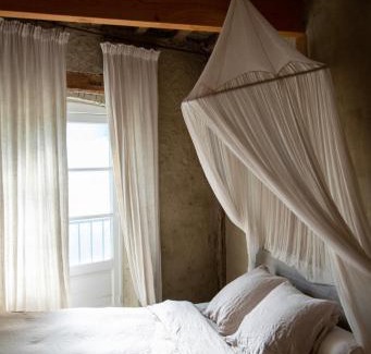 Montreal Bed & Breakfast | Camellas-Lloret