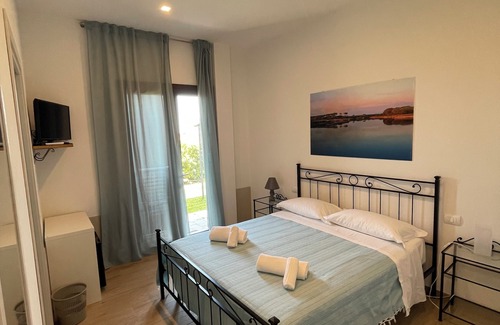 Grosseto House | Camera Doppia Indipendente con Bagno e Accesso Privato