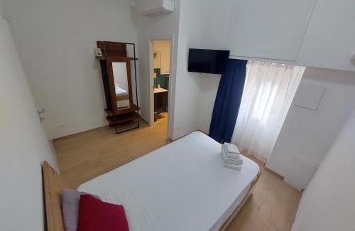 La Spezia Apartment | Camera Francese