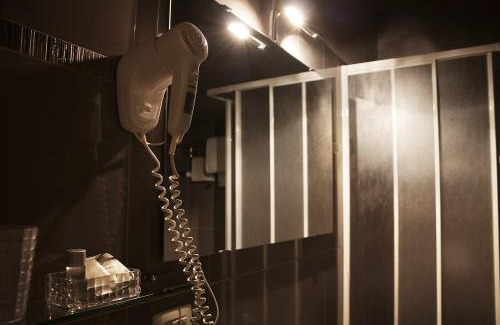 Canelli House | Camere Centro Storico