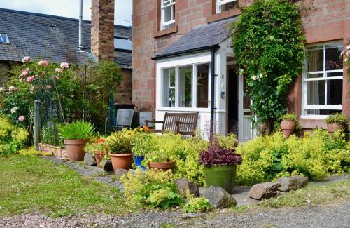 Alyth Apartment | Camlann
