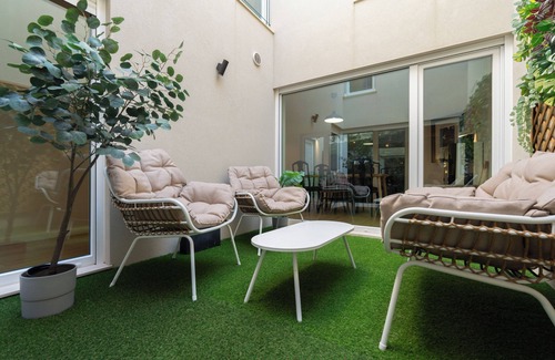 Bonfim Apartment | Campanha Duplex by Porto Stories