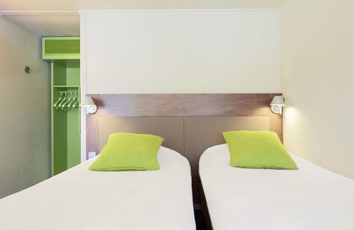 Fouquieres-les-Bethune Hotel | Campanile Bethune Fouquieres